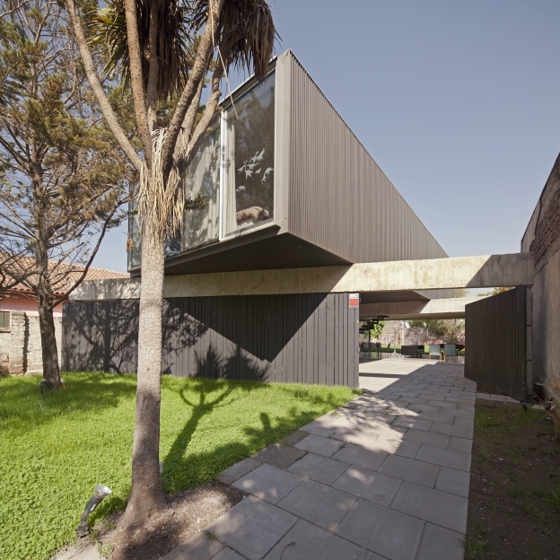 Casa Un Patio-Chile-2-arquitectura-domusxl