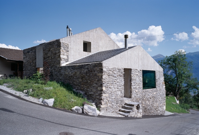 Casa rehabilitada en Chamoson-Suiza-3-arquitectura-domusxl