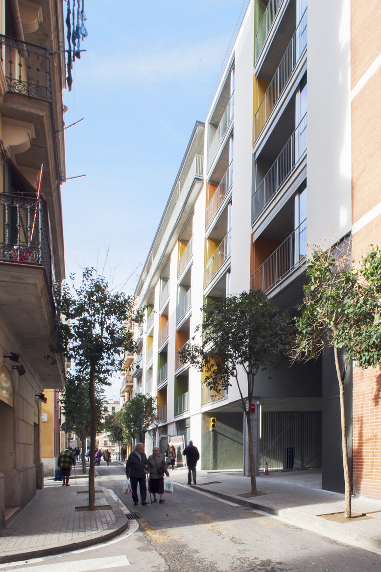 Bloque de viviendas-España-1-arquitectura-domusxl