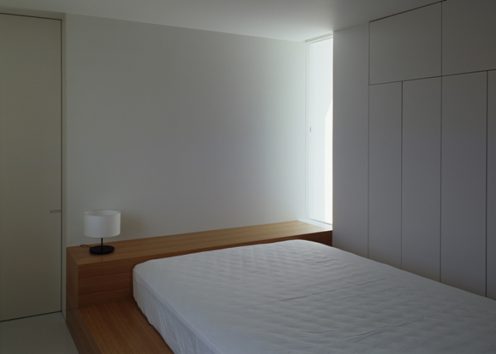 Casa cueva blanca-Japón-11-arquitectura-domusxl