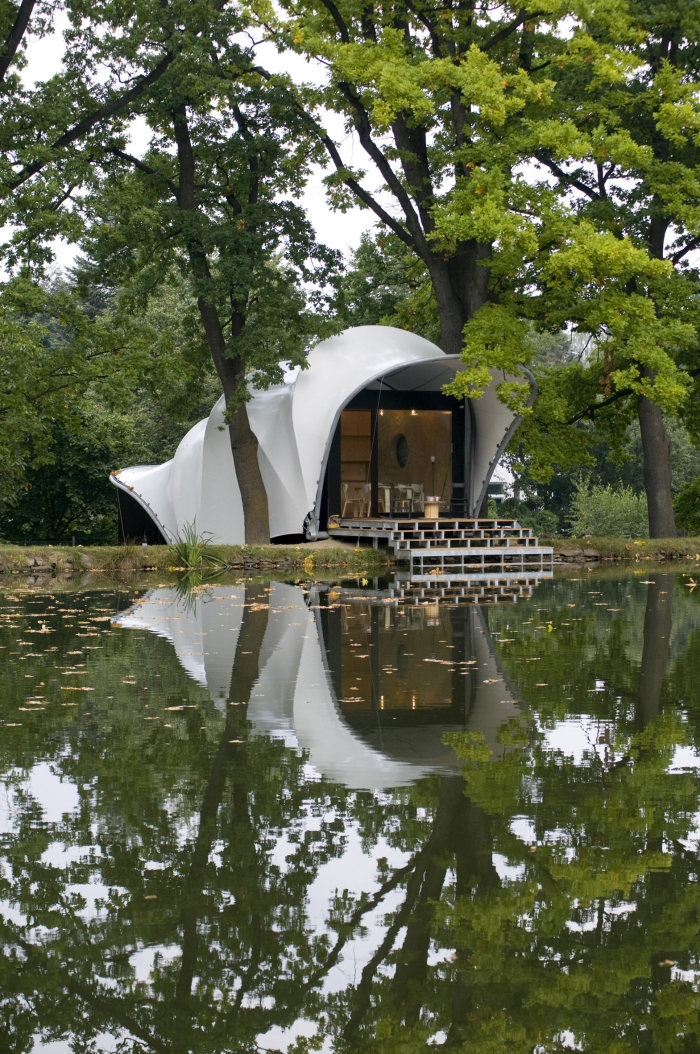 Casa jardín en el estanque Másílko-República Checa-7-arquitectura-domusxl